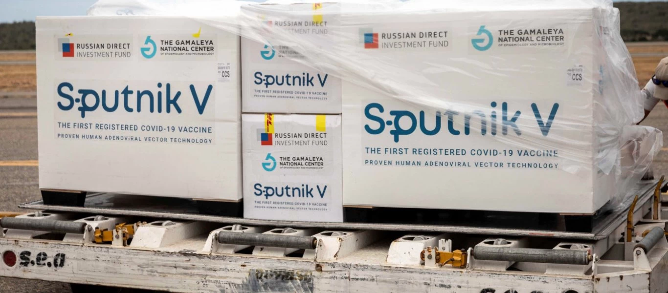 Sputnik V: Η Αλβανία έλαβε 10.000 δόσεις του ρωσικού εμβολίου δώρο από το Αμπού Ντάμπι